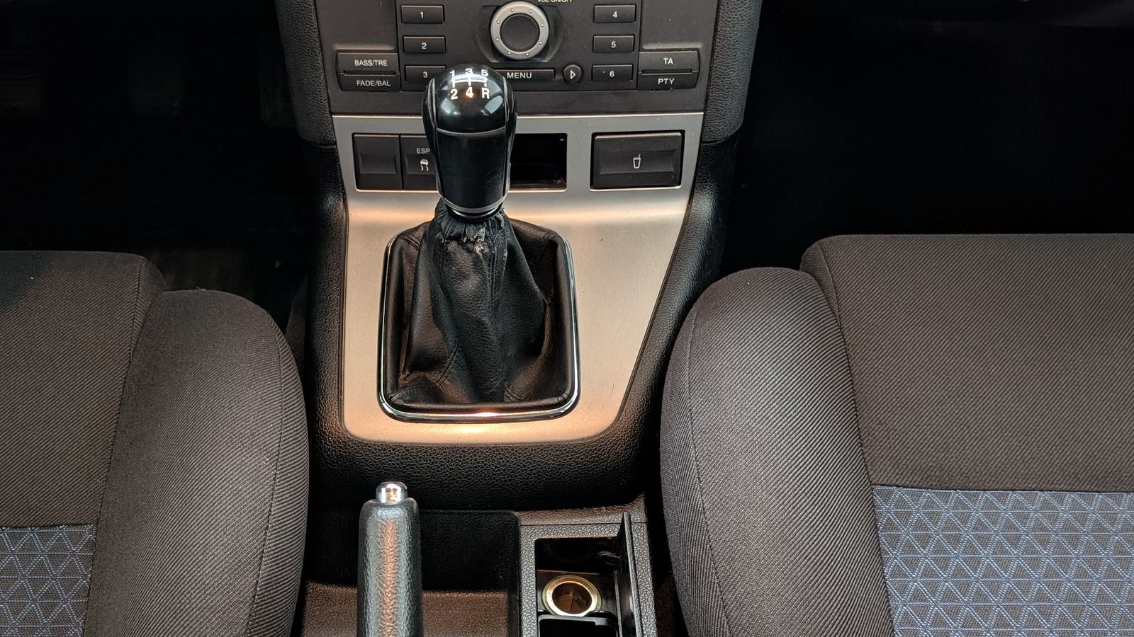 Fahrzeugabbildung Ford Mondeo Turnier 1.8 Ambiente
