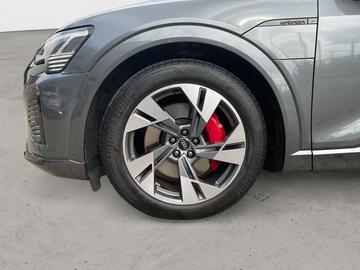 صورة مصغرة 14 لـ 2023 AUDI Q8 E-TRON