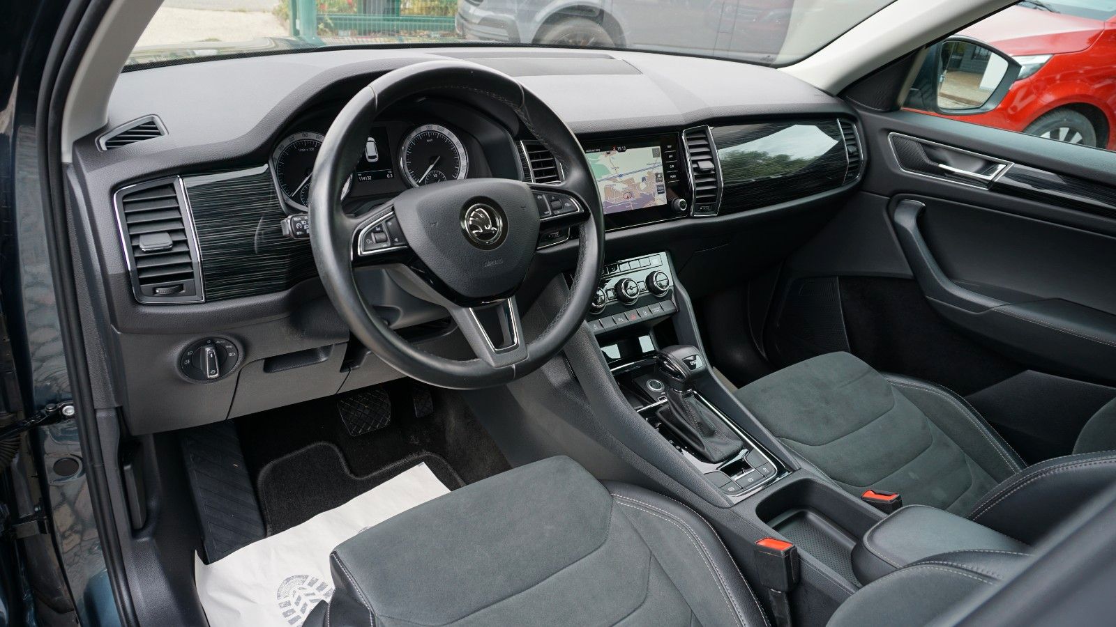 Skoda Kodiaq 2.0 TDI DSG Style*LED*CarPlay*Navi*1.Hand foto 19