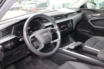 Audi Q8 e-tron - 11