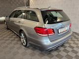 Mercedes-Benz E 250d T*ACC*TOTW-AHK-AMBIENTE-SCHIEBE.D-NAVI - mit Diesel-Antrieb: Berganfahrassistent, mit Klimaanlage