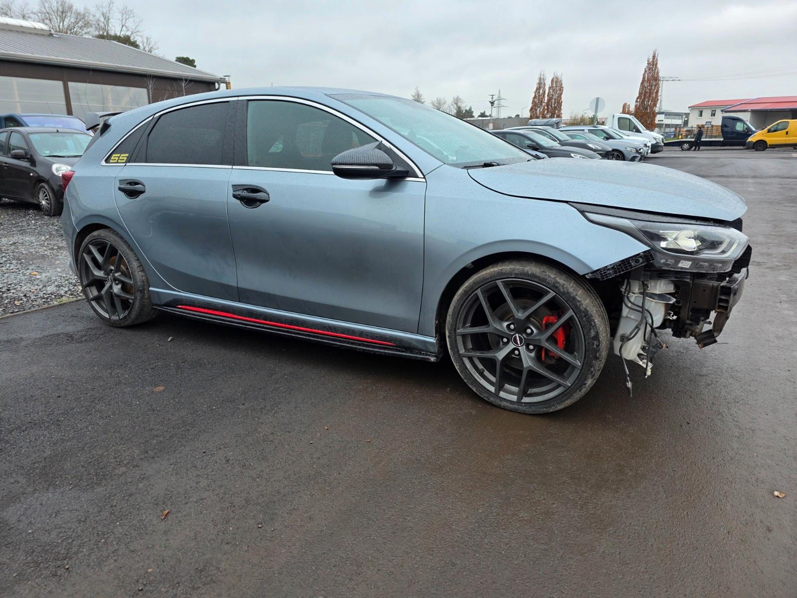 Kia ANDERE Ceed GT Line