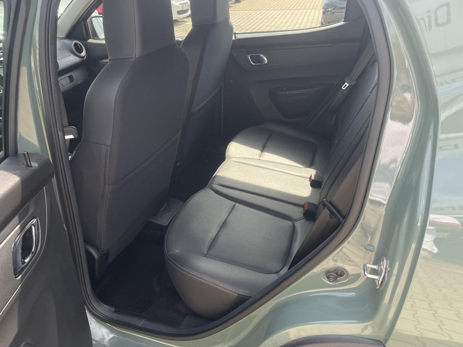 Dacia Spring - Bild 14