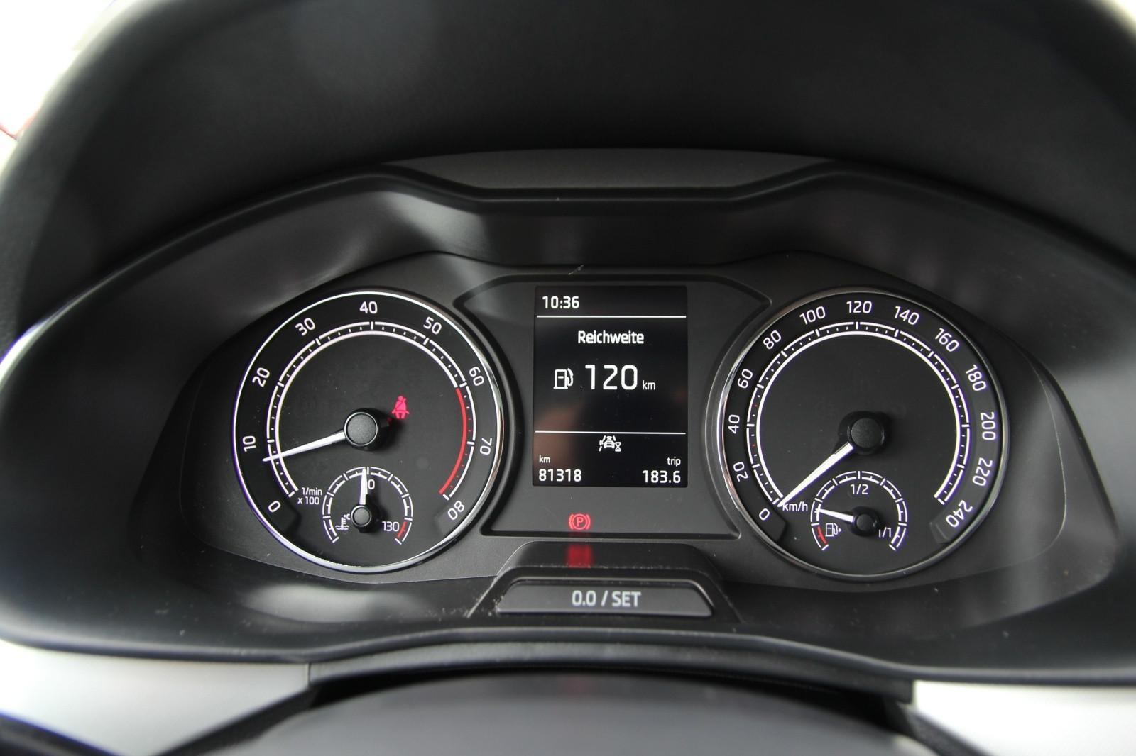 Skoda Kamiq Ambition 150PS  /LED/PDC/Tempom./1.Hand