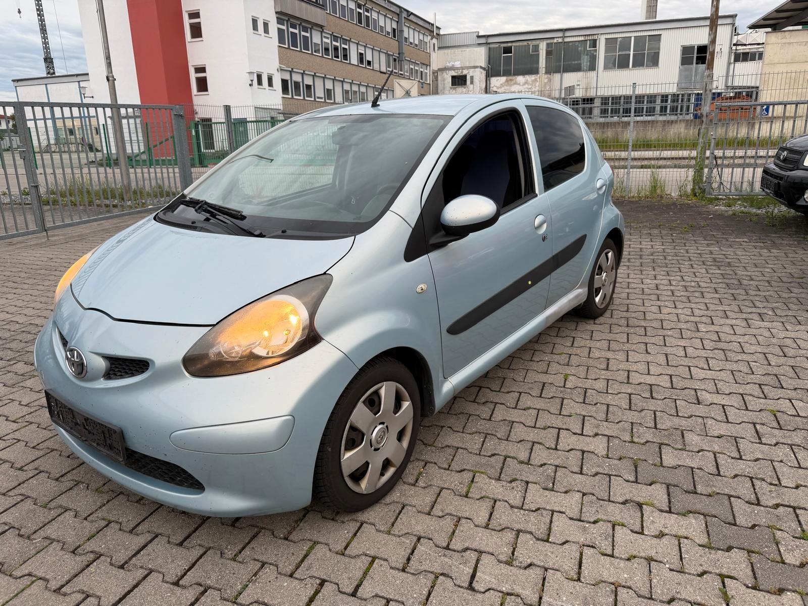 Toyota Aygo AYGO mit 5 Türen