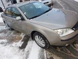 Ford Mondeo 1.8 92 kW Ghia**TÜV Neu 01/28** - Ford Mondeo aus 2002: 2.0