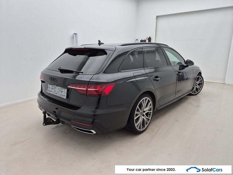 Audi A4 Avant 30 TDi S-Line Matrix Virtual Navi 1/2  imagem 3