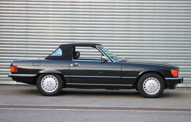 Mercedes-Benz 300 – Bild 11
