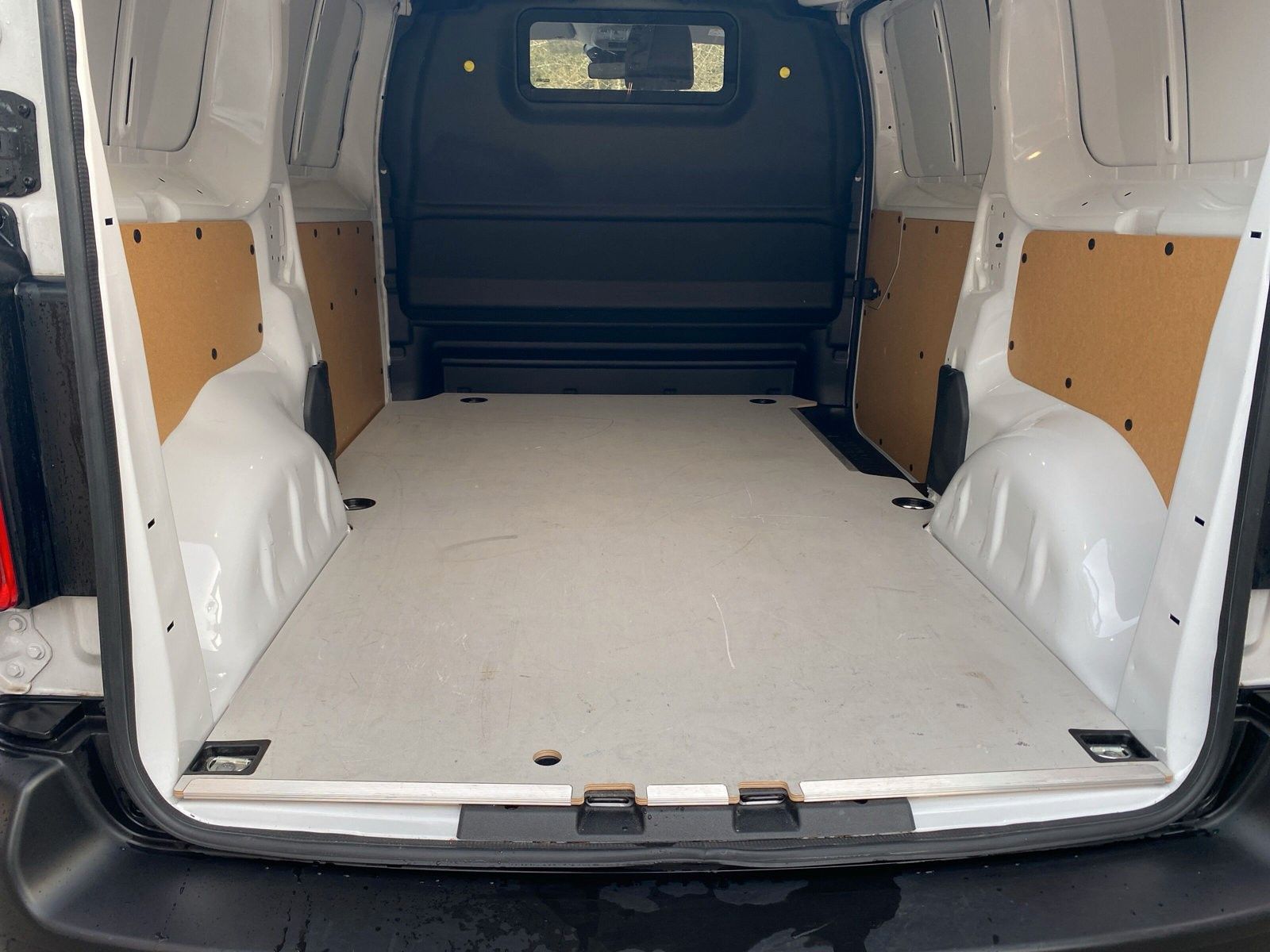 Fahrzeugabbildung Opel Vivaro Kasten Edition M