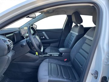 Citroën C4 Shine PT 130 EAT8 Navi+SHZ+HUD+RFK+LM+Carplay