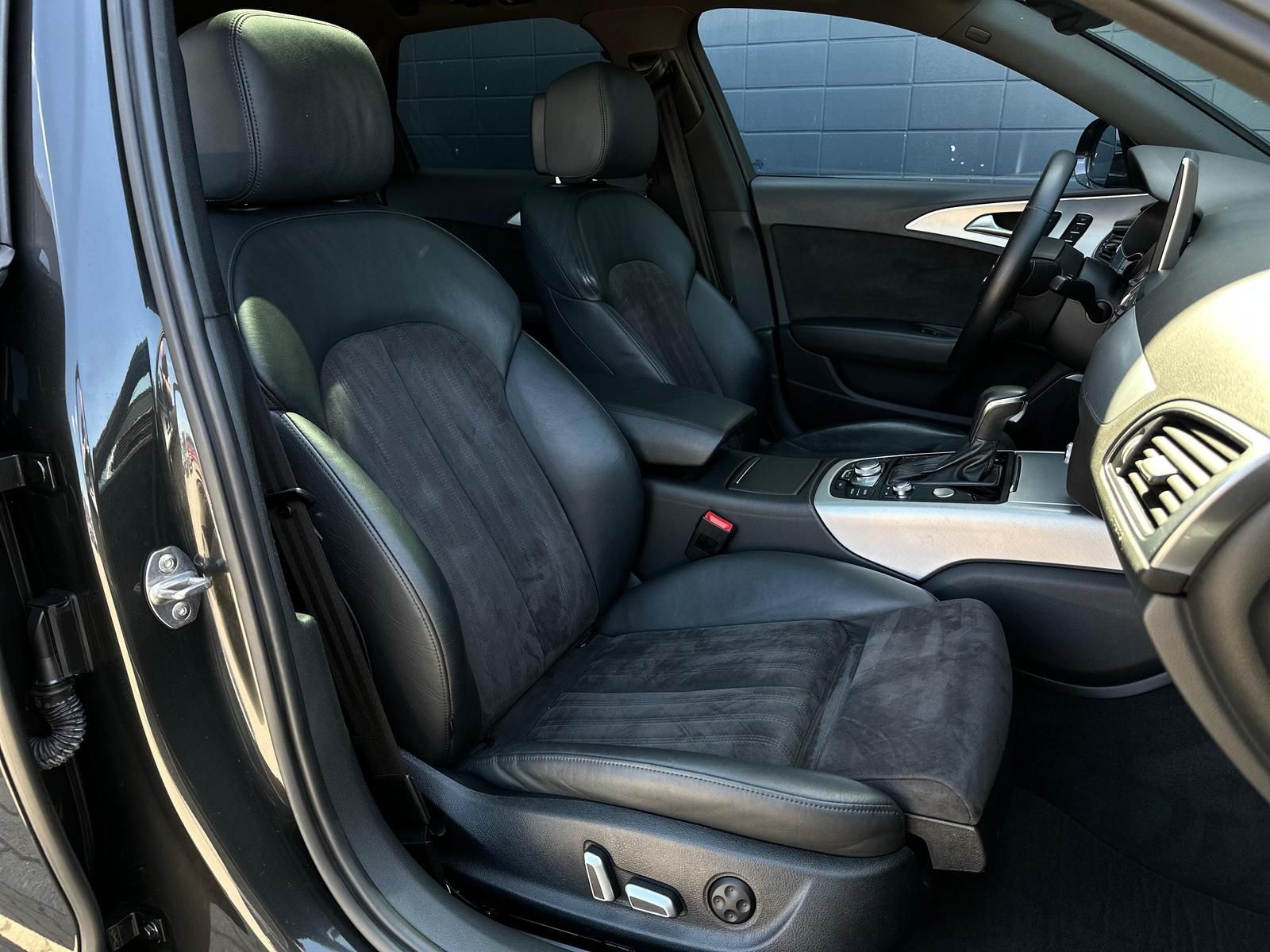 AUDI A6 2.0TDI ULTRA - Image 15