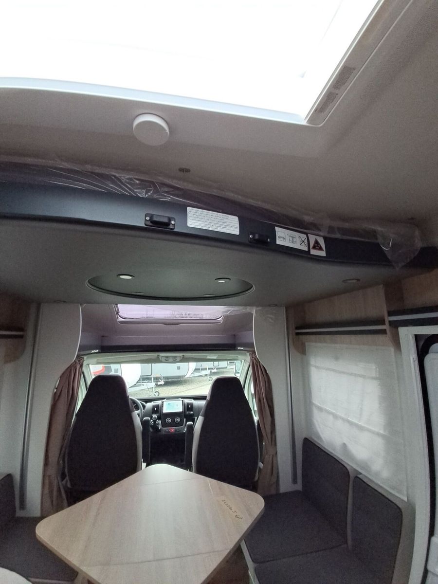 Fahrzeugabbildung Chausson Teilintegriert 724 Etape Line Peugeot 140 PS