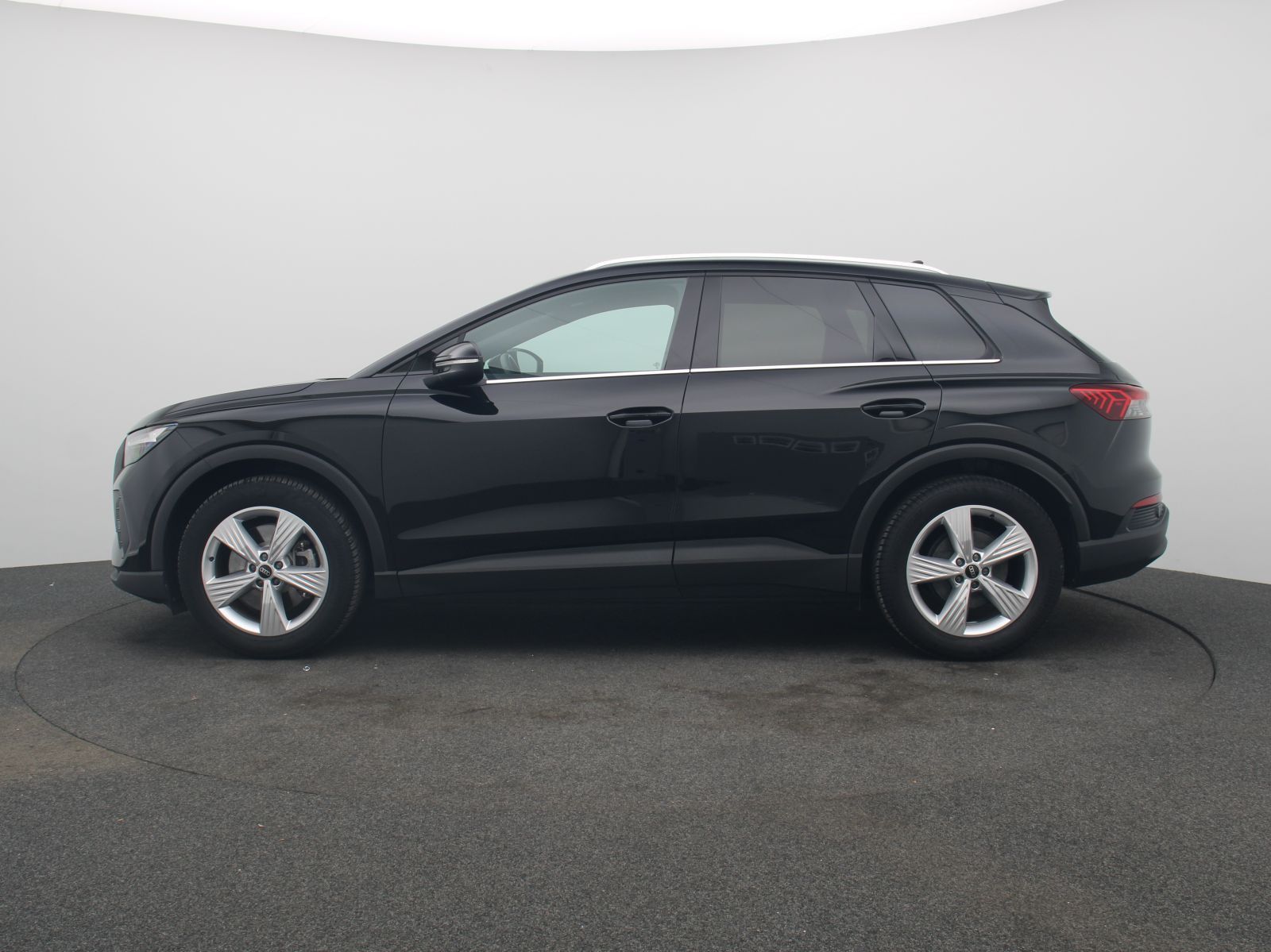 Audi Q4 e-tron S-Line 40 Navi Standklima LED SHZ foto 4