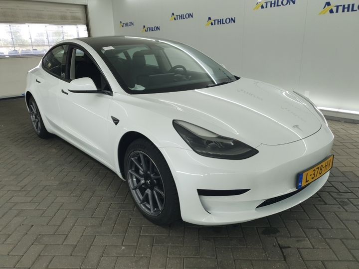 Tesla Model 3 Standard RWD Plus 90.2% SoH FACELIFT [ L imagem 3
