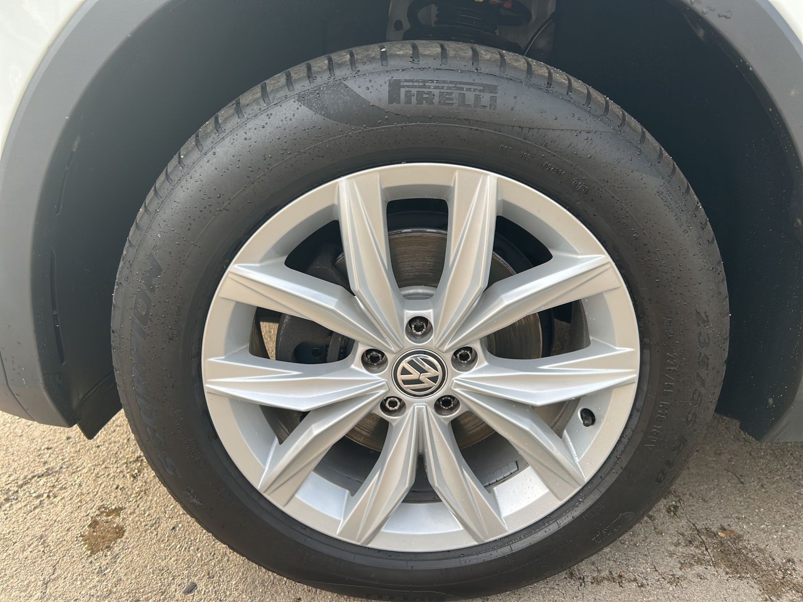 Fahrzeugabbildung Volkswagen Tiguan Allspace Highline 4M TDI DSG LED ACC AHK