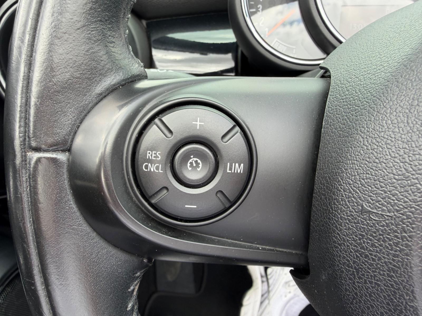 MINI Cooper S Cabrio *KEYLESS*H&K*AUTOMATIK*LED*PDC*