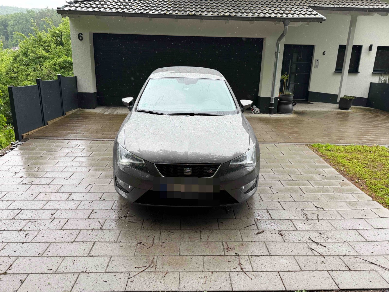 SEAT Leon 1.4 TSI ACT 110kW FR / TÜV Neu / Reifen Neu