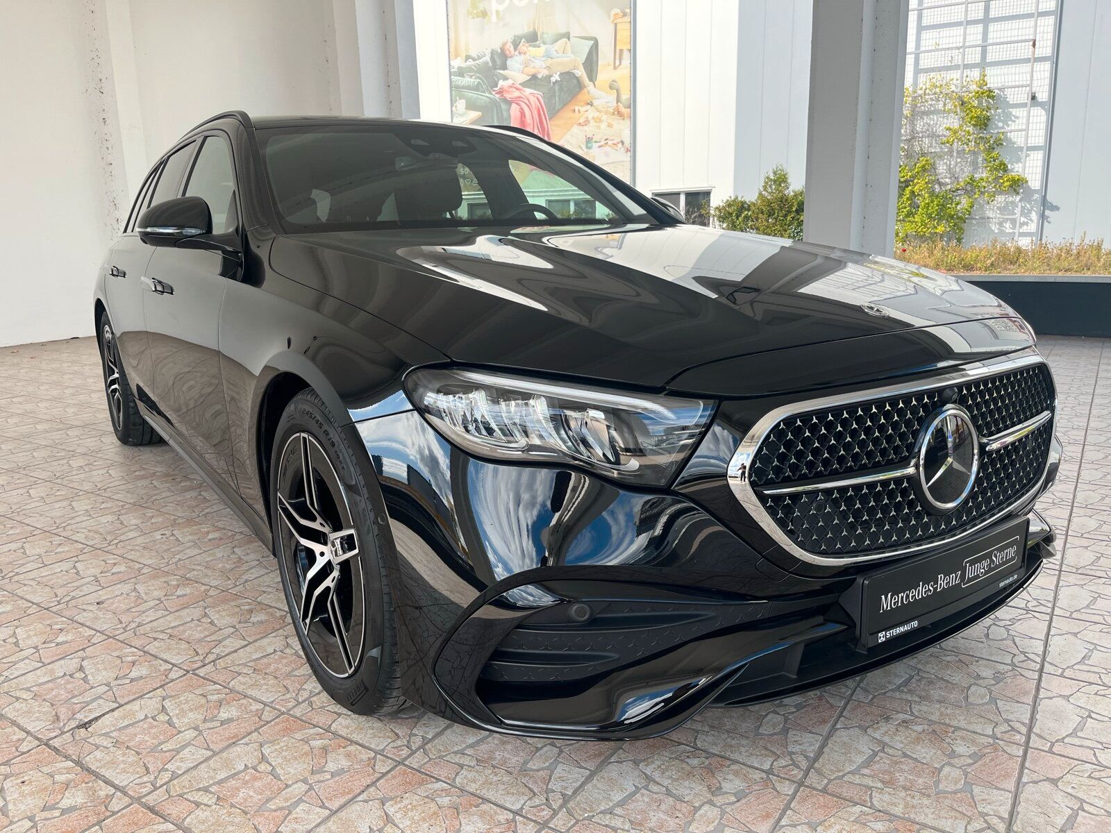 Mercedes-Benz E 300 e T AMG Line/Navi/Distronic/Kamera/AHK/LED imagem 3