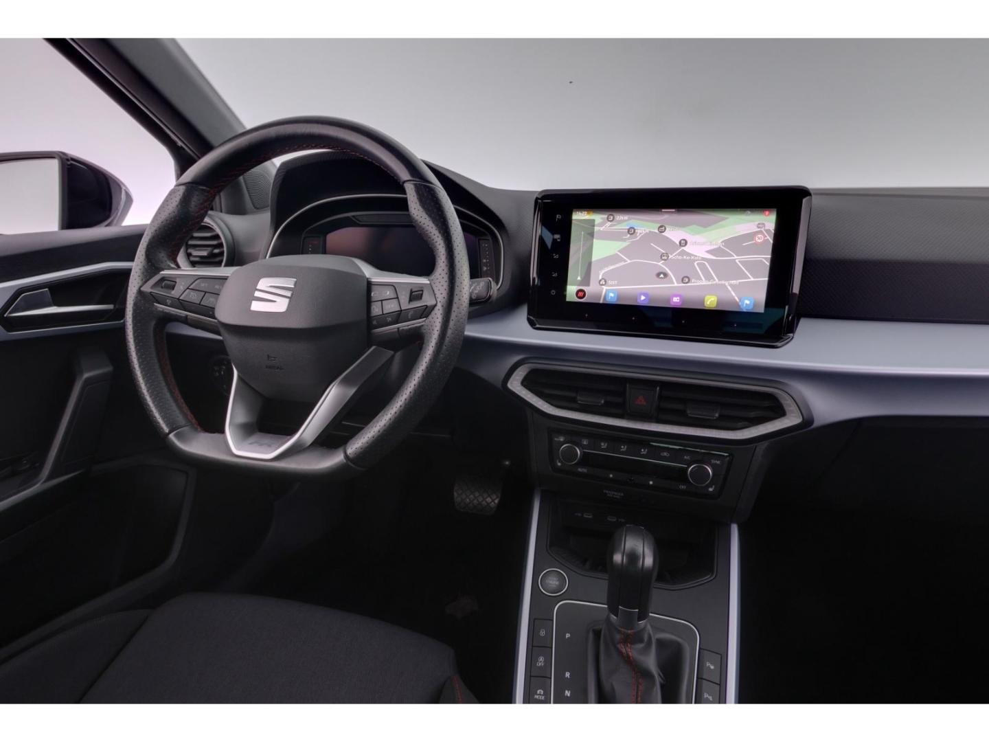 SEAT Arona 1.5TSI DSG FR+LED+NAVI+KAMERA+CARPLAY, миниатюра 10