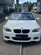 BMW 330 de 93 - BMW 330 aus 2008: 330d