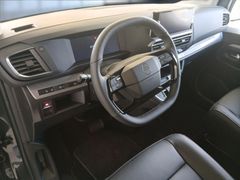 SpaceTourer Max XL HDI 180 SpaceTourer Max XL HDI 180