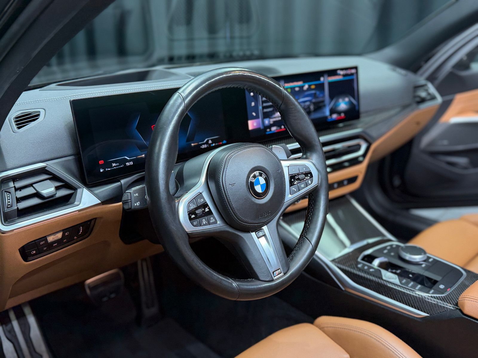 Fahrzeugabbildung BMW M340i xDrive Limousine|M-Sitze|H&K|360°|PANO|HuD