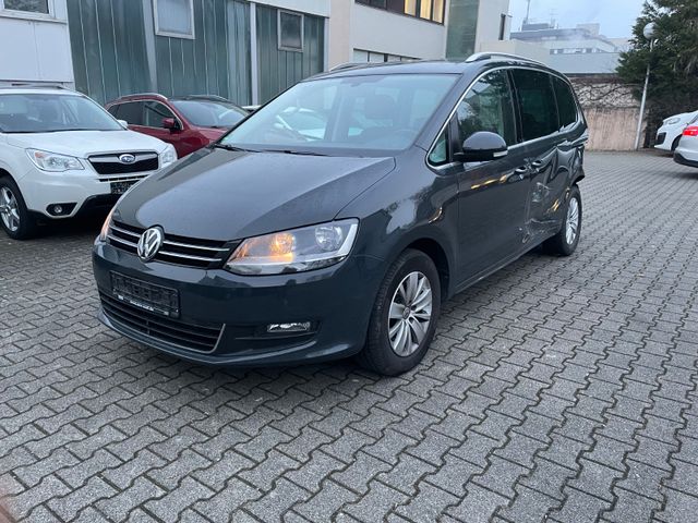 Volkswagen Sharan Comfortline BMT/~7Sitzer~ Autom~Navi~Ahk~