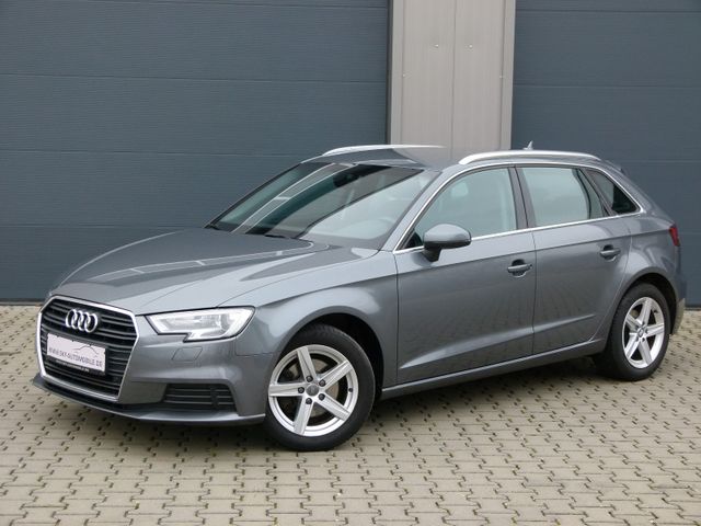 Audi A3 Sportback 1,5 S-tronic Navi PDC Bi-Xenon