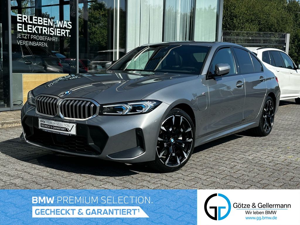 Image of BMW 330