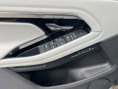 LAND ROVER Range Rover Evoque SE KLIMA,NAVI,PDC,360CAM,PANO