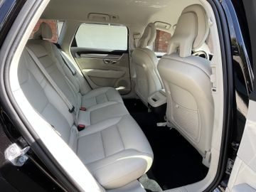 Volvo V90 - 12