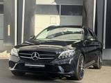 Mercedes-Benz C 300 T Avantgarde LED Navi Pano RüKamera AHK  - gebrauchte Mercedes-Benz C 300 aus dem Jahr 2019