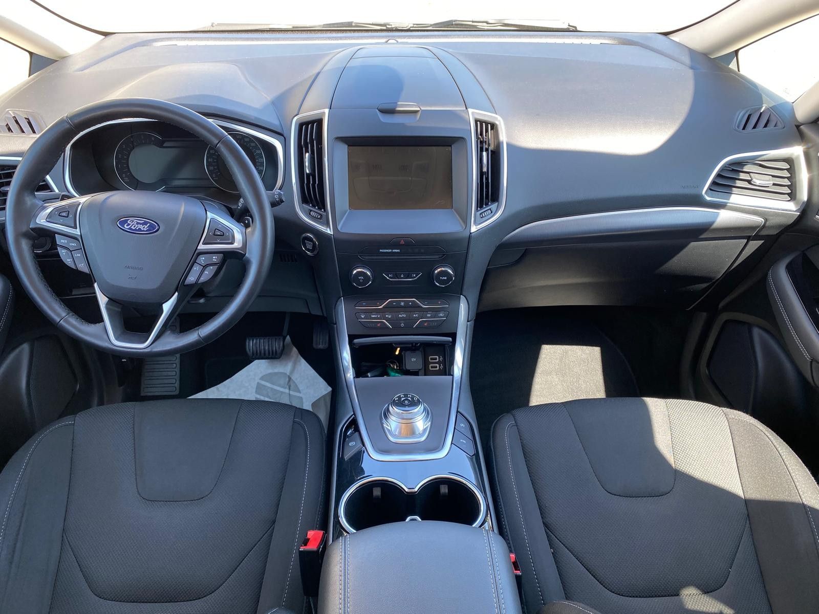 Ford S-MAX Titanium/7 SITZE/NAVI/SERVICE NEU imagem 2