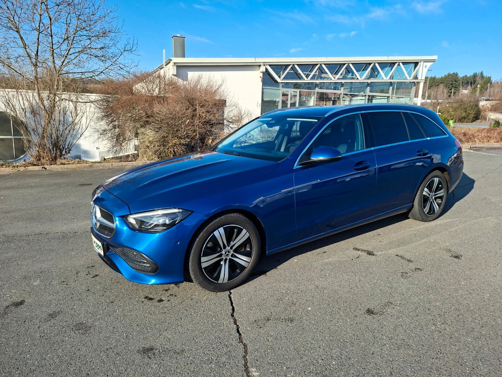 Mercedes-Benz C 200d T Avantgarde Navi/LED/AHK/Kamera