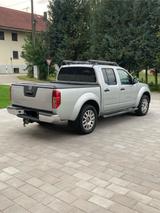 Nissan Navara ist 3,0 V6 - Nissan Navara: V6