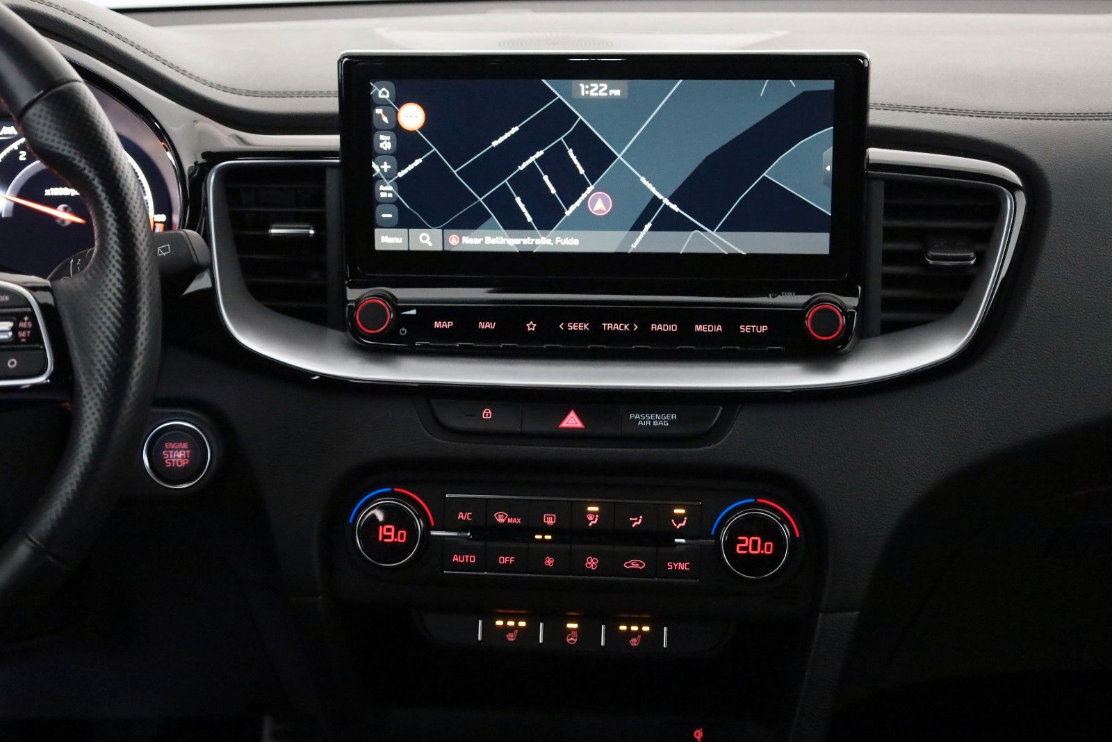 Fahrzeugabbildung Kia cee'd / Ceed GT, T.Leder,Navi,LED,SH,JBL +WR