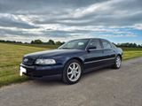 Audi  Audi S8 D2 V8 4,2 Tiptronic Quattro - Audi S8: D2
