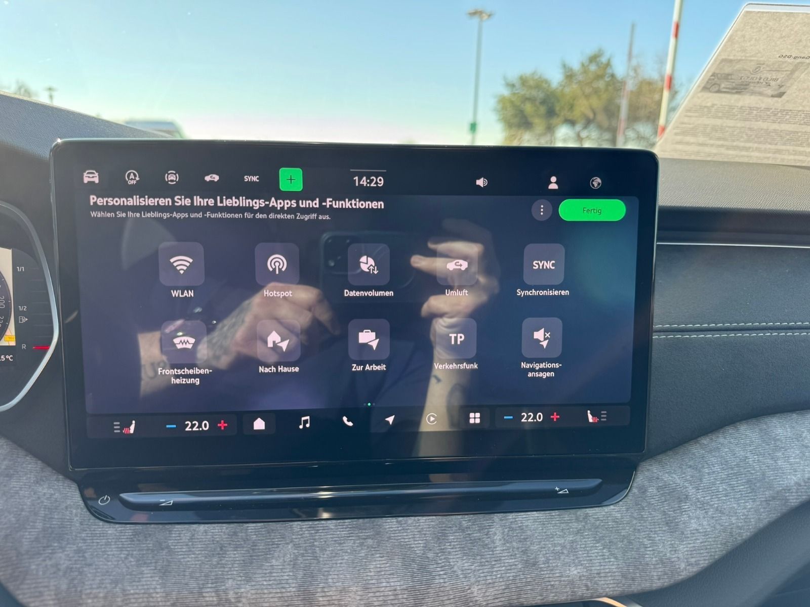 Fahrzeugabbildung SKODA Octavia Combi Tour 2,0 TDI 110kW 7-Gang-DSG