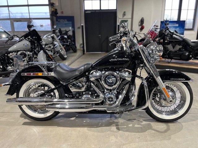 Harley-Davidson FLDE Softail Deluxe