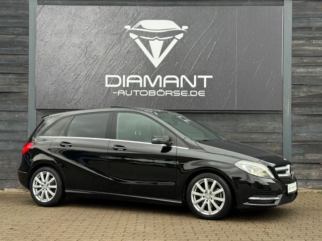 Mercedes-Benz B 200 *AUT*PANO*LEDER*XENON*SHZ*PDC*LM