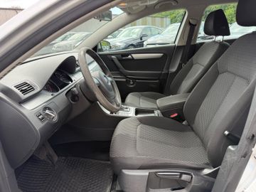 Volkswagen Passat Variant - 9
