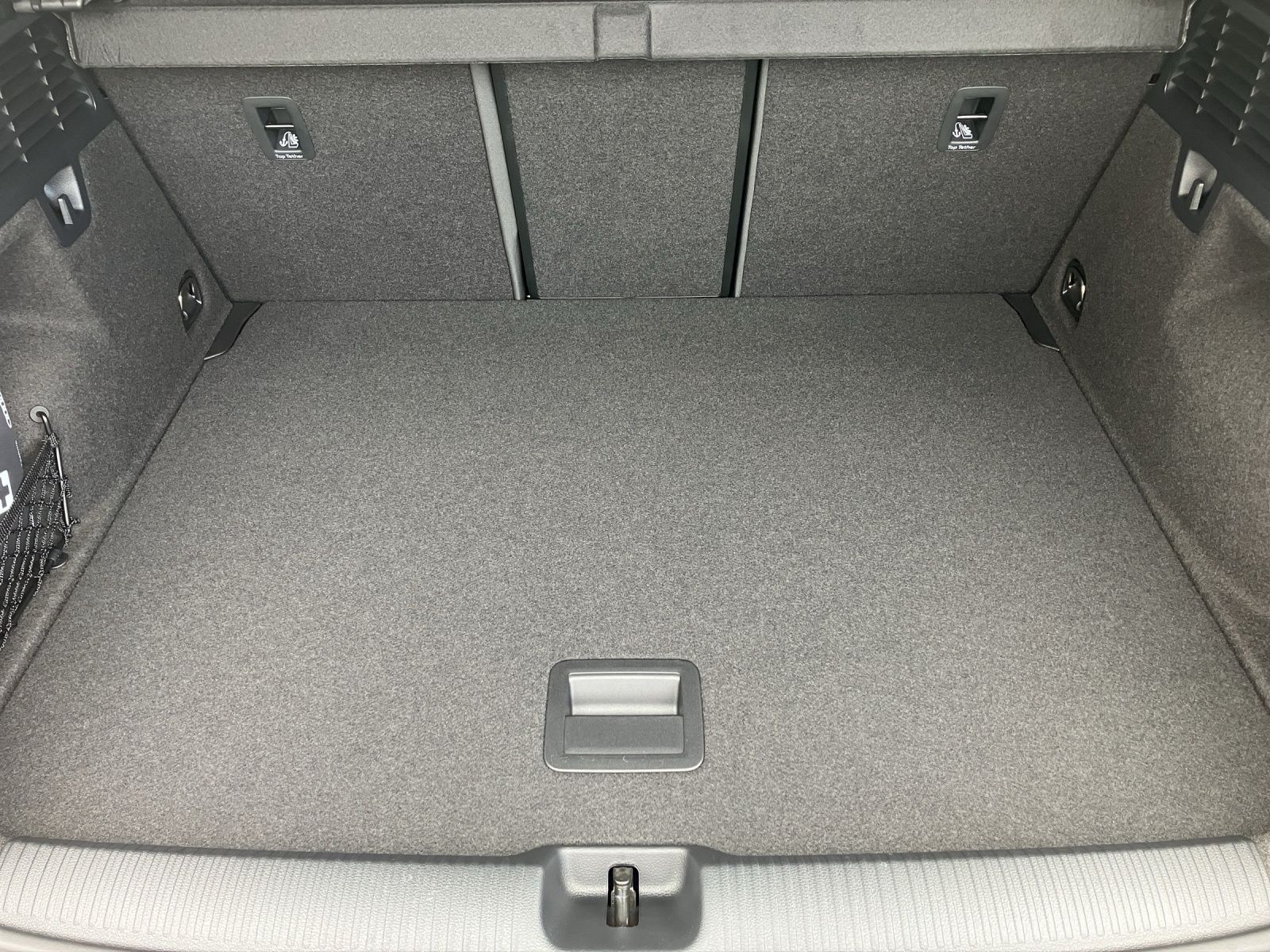 Fahrzeugabbildung Audi Q2 35 TFSI advanced Matrix, virtual cockpit plus