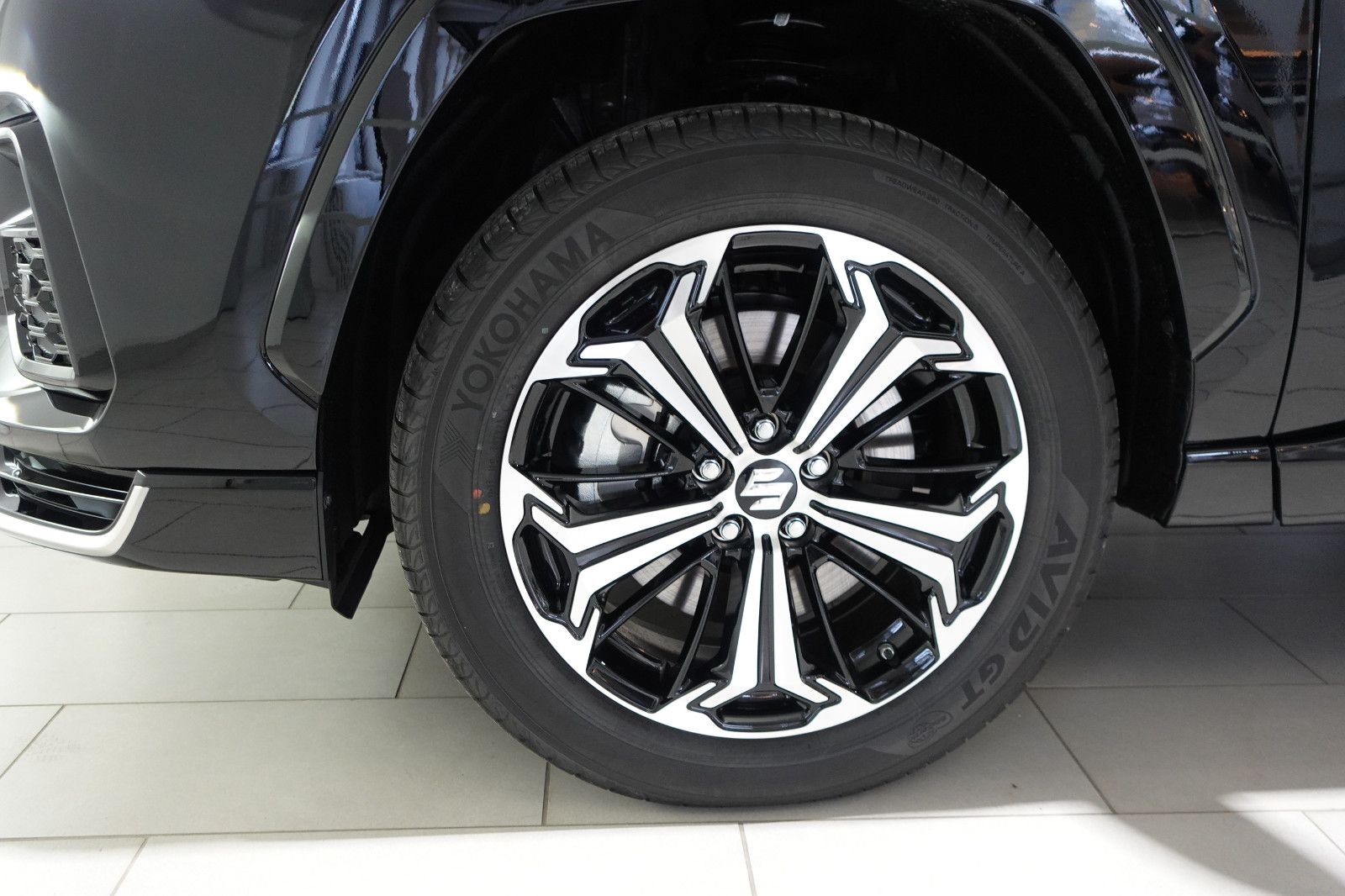Fahrzeugabbildung Suzuki Across Plug-In Hybrid - Sitzh.,LED,Kamera,PDC