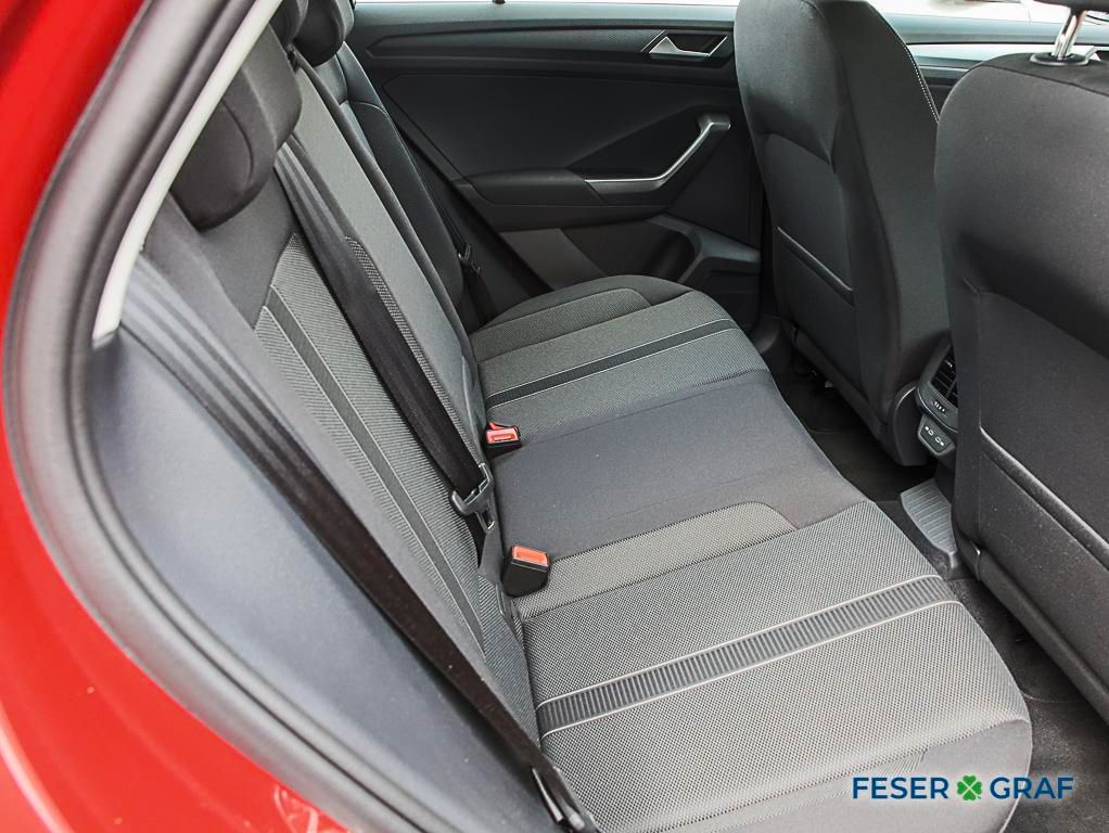 Volkswagen T-Roc - Bild 8