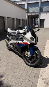 BMW S1000rr mit Sportauspuff, sehr guter Zustand - BMW 2010 S1000RR