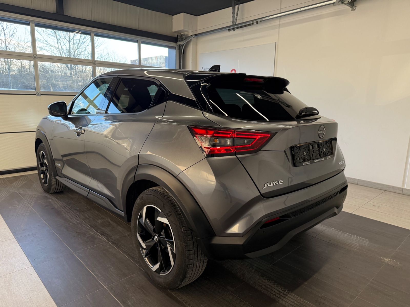 Fahrzeugabbildung Nissan Juke Hybrid N-Connecta - Navi,  Winter-P.