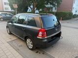 Opel Zafira 1.6 ecoFLEX Family Plus Family Plus - Opel Zafira: 1.6