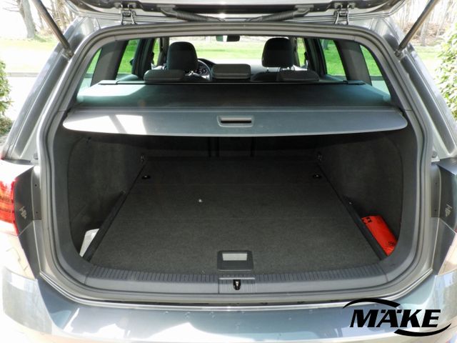 Golf Variant R 2.0 TSI DSG 4motion ACC LED NAV R
