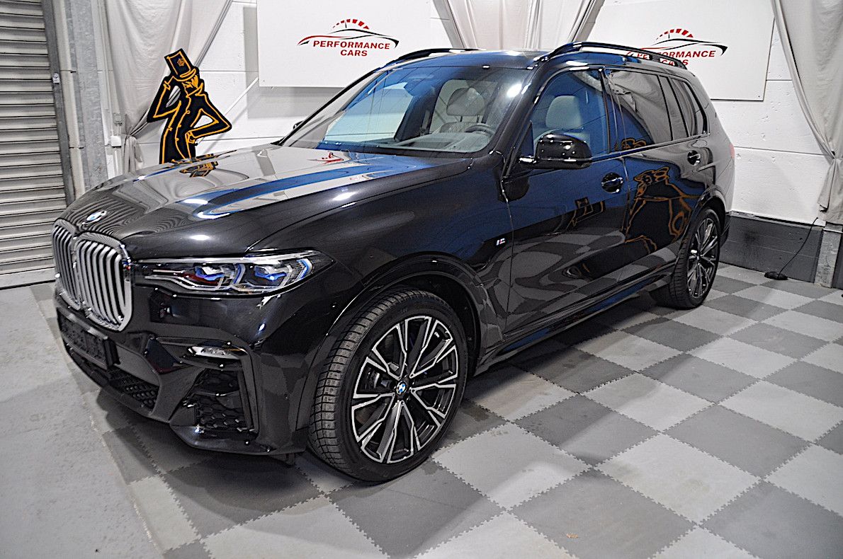 BMW X7 xDrive30d-M SPORTPAKET-6 SITZE-PANORAMA-INDIV