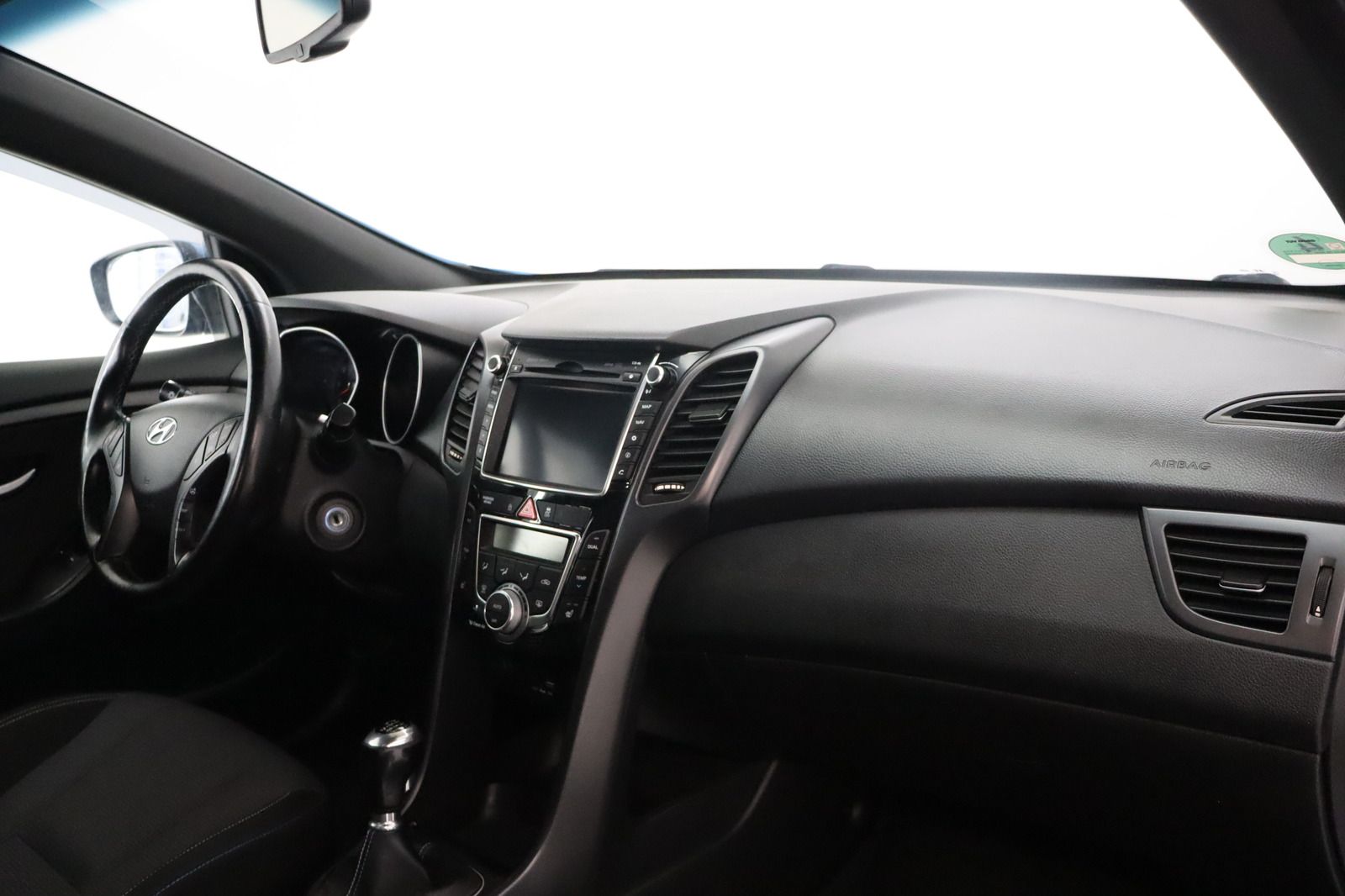 Fahrzeugabbildung Hyundai i30 Passion * Navi * RFK * Lenkradhzg.